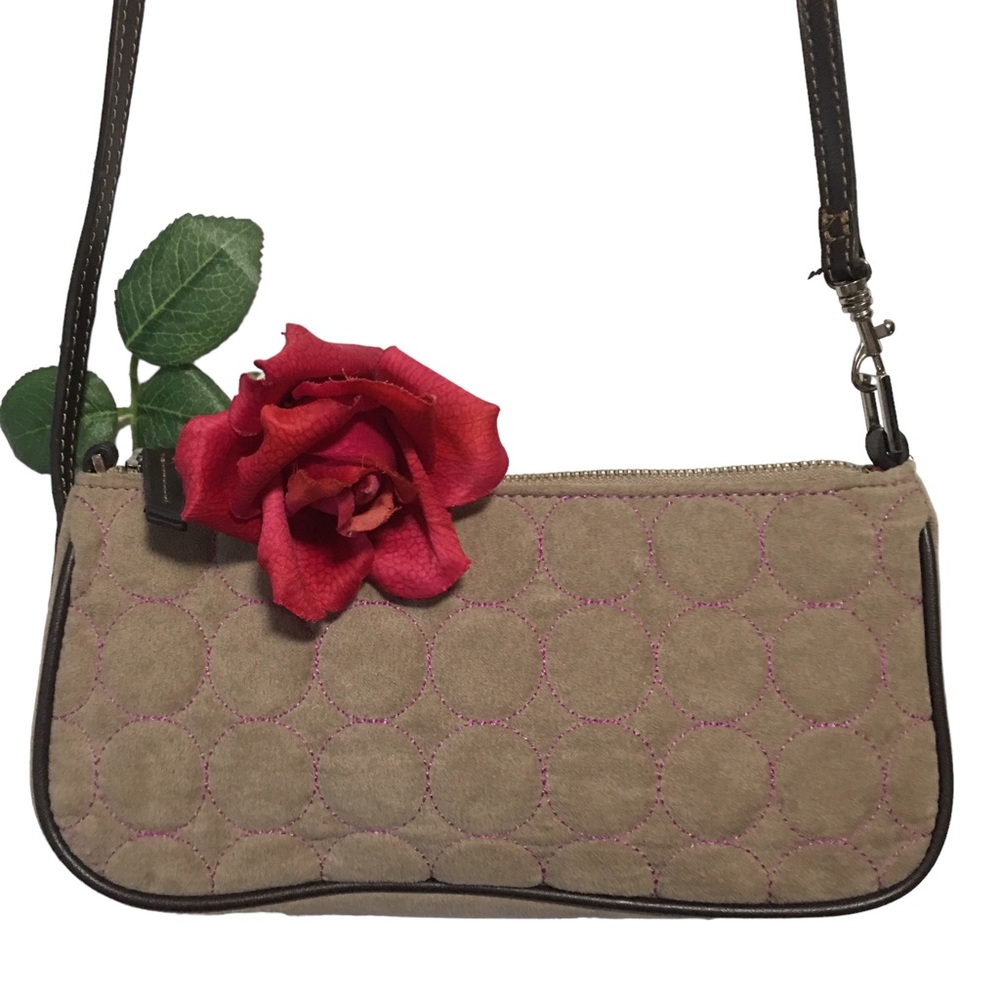 Liz Claiborne Sm Quilted shoulder bag tan & pink LIKE NEW